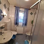 Apartman Direkt Am 1 *