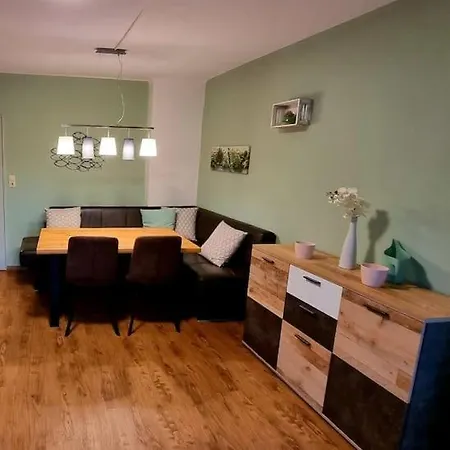 Direkt Am 1 Apartment *